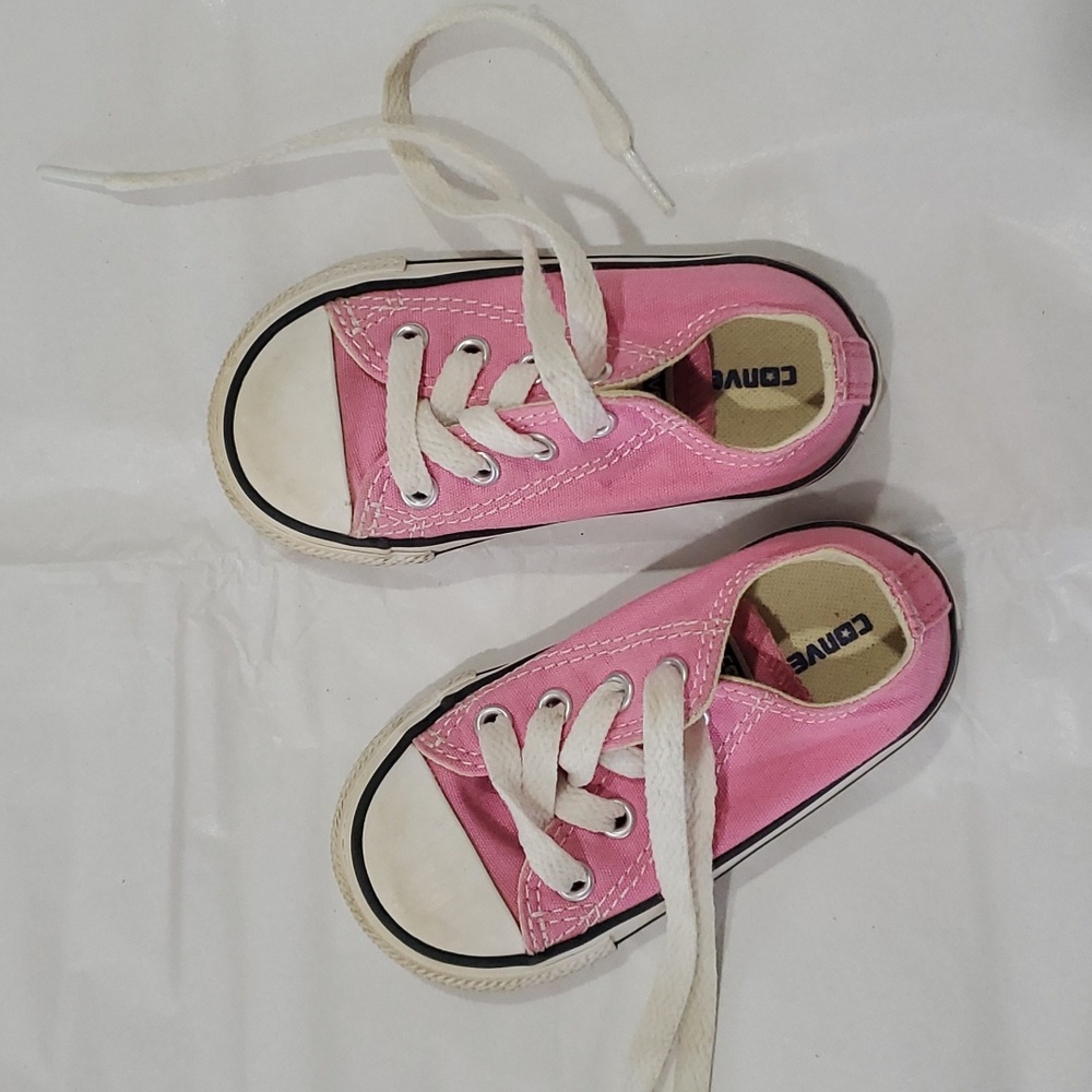 Kids Pink Converse Low Top Sneakers - Size 5